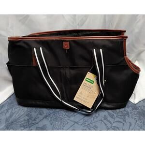 VIBRANT LIFE Pet Tote Carrier 0 to 16 pds New with Tags 16" x 18"